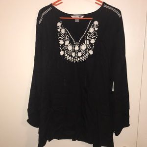 Large old navy top